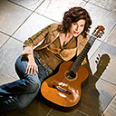 Sharon Isbin, Photo by J. Henry Fair